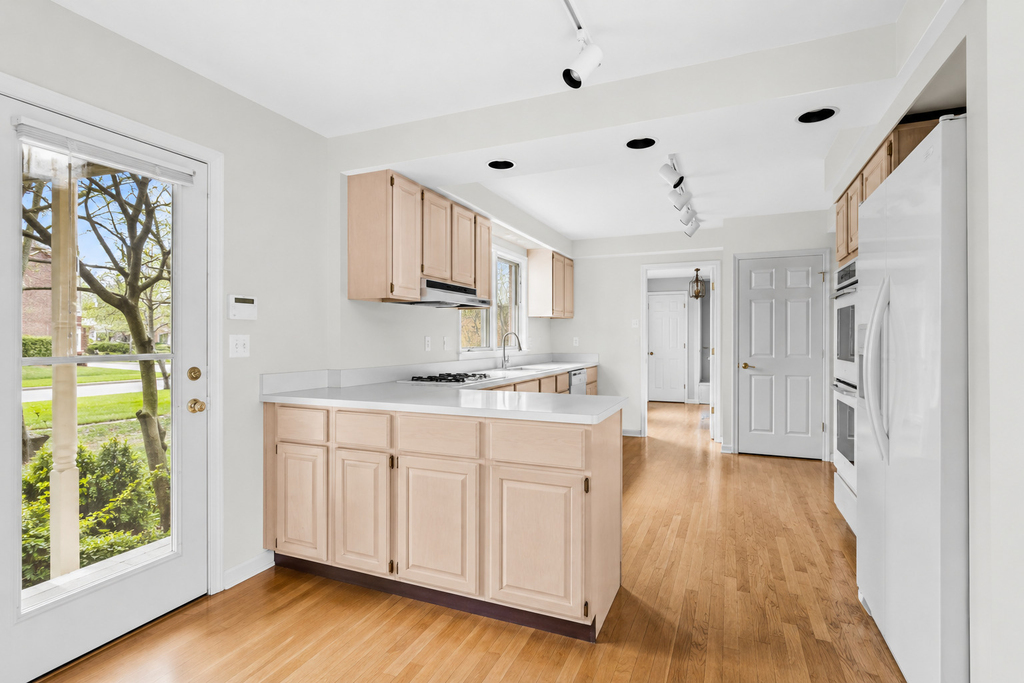 1120 Romona Road - Photo 8