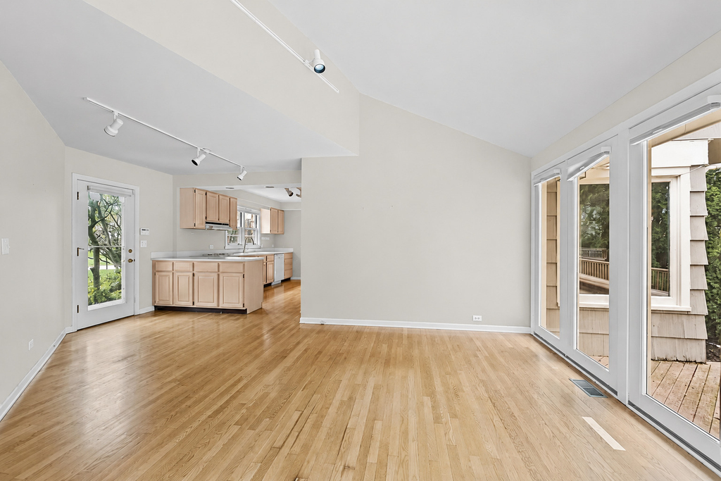 1120 Romona Road - Photo 10