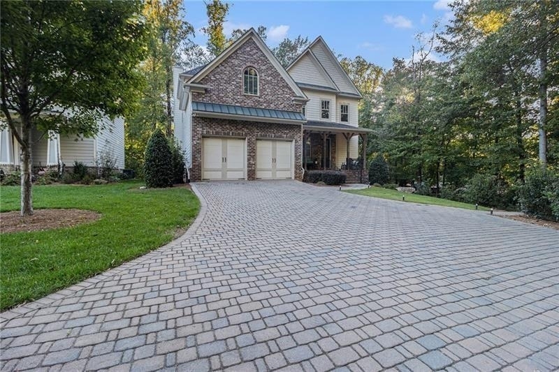 519 Holcomb Bridge Road - Photo 2