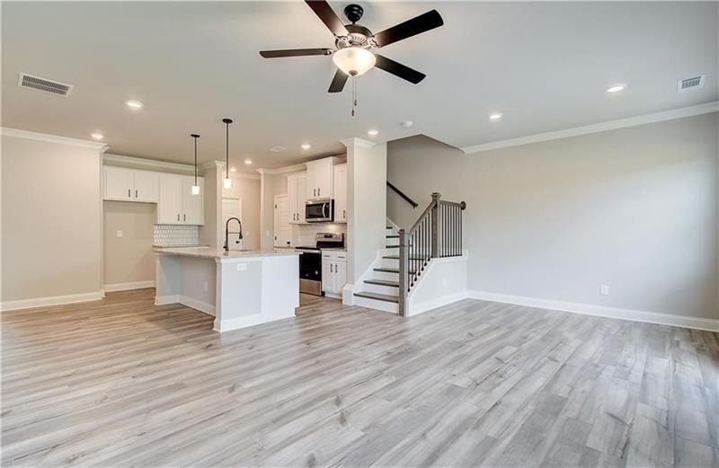 4654 Cypress Landing Way - Photo 4