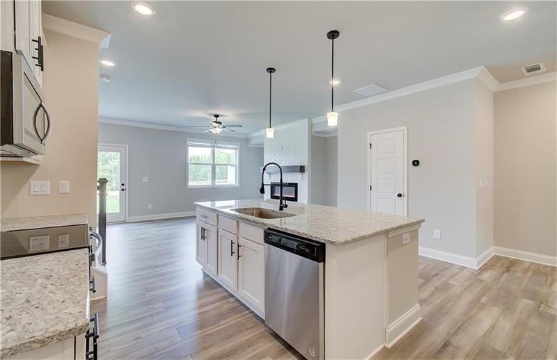 4654 Cypress Landing Way - Photo 6