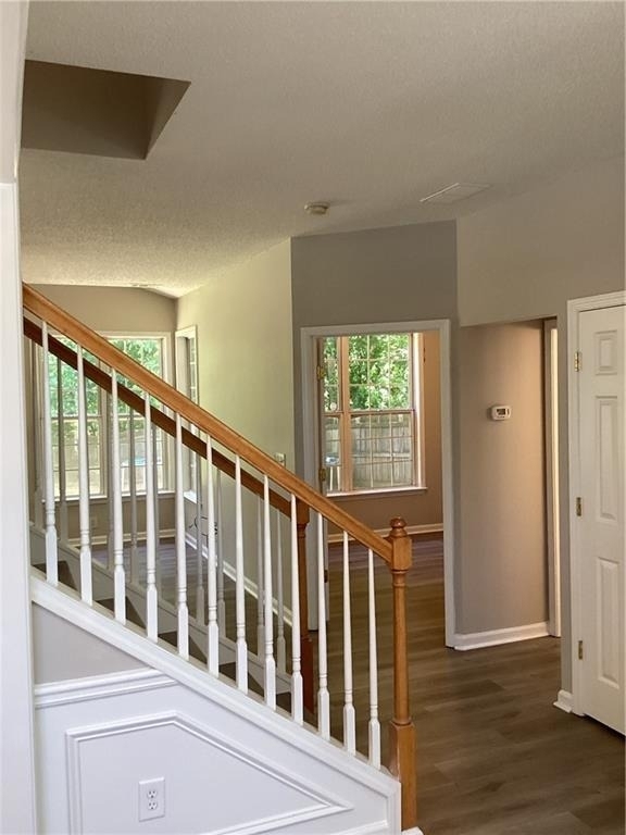 550 Ashland Parkway - Photo 5