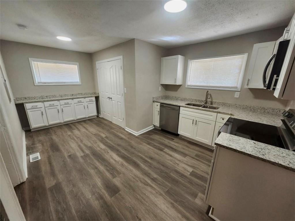 3415 Hyland Drive - Photo 1