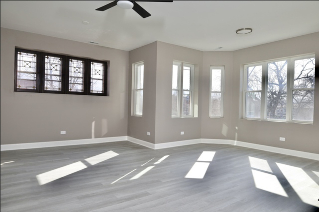 1900 W Garfield Boulevard - Photo 5