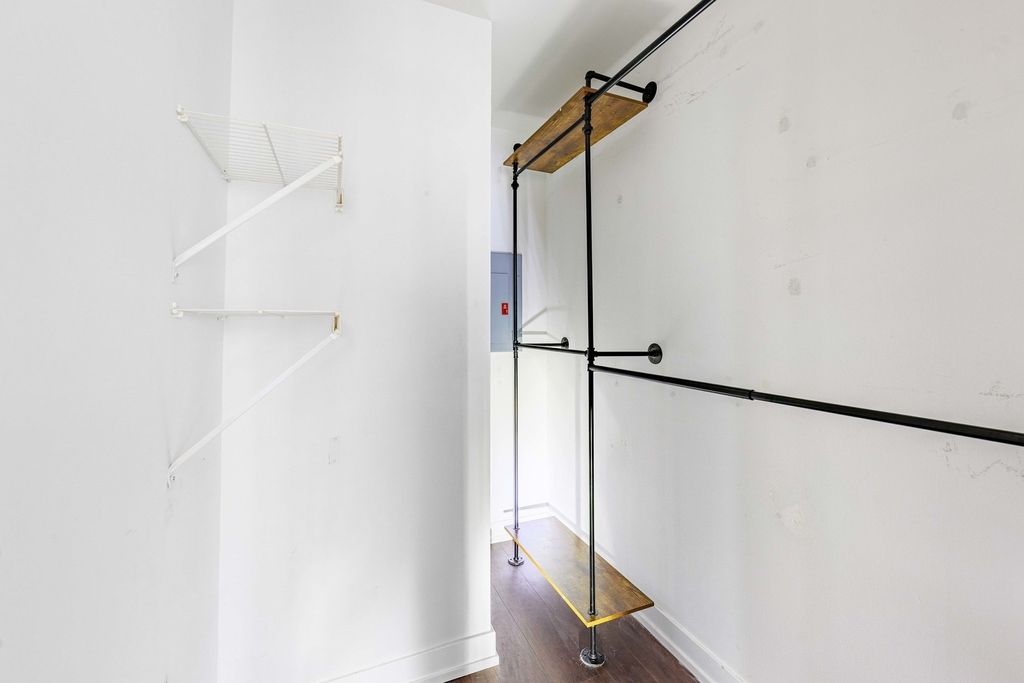 40 E 9th Street - Photo 14