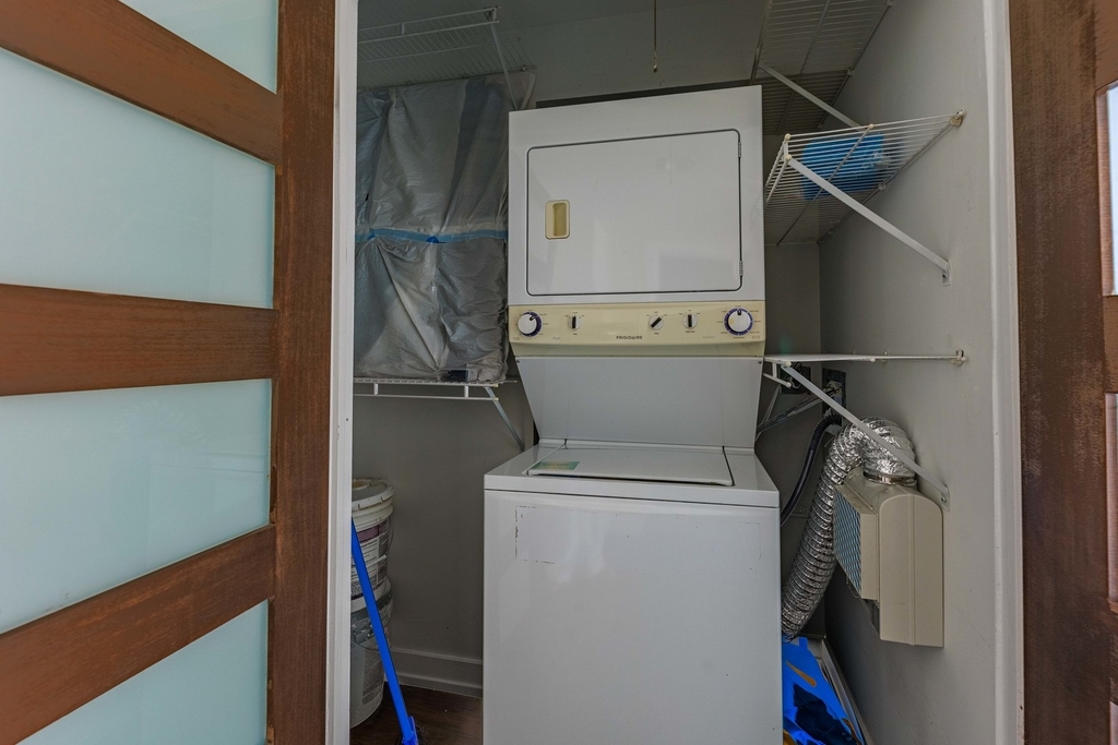 40 E 9th Street - Photo 15
