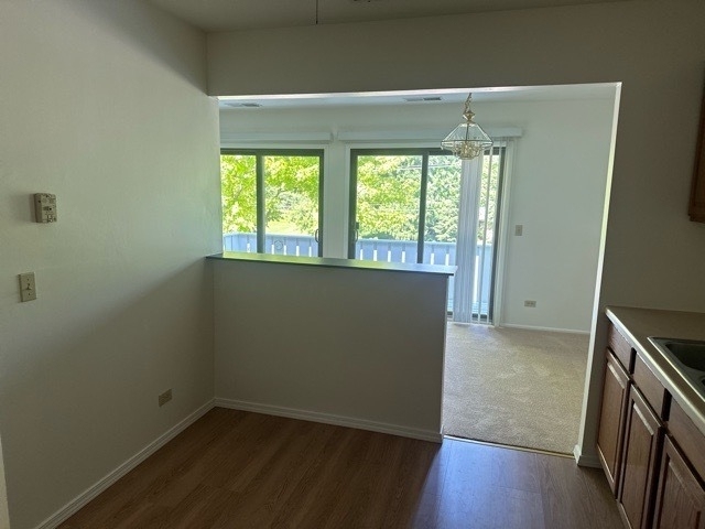 380 Heather Court - Photo 8