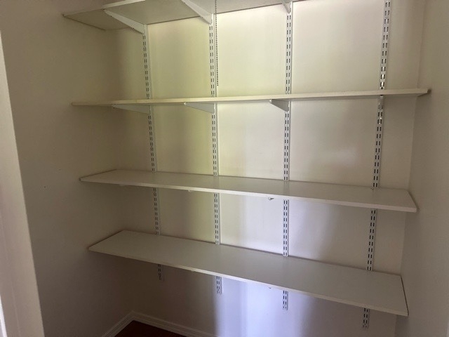 380 Heather Court - Photo 5