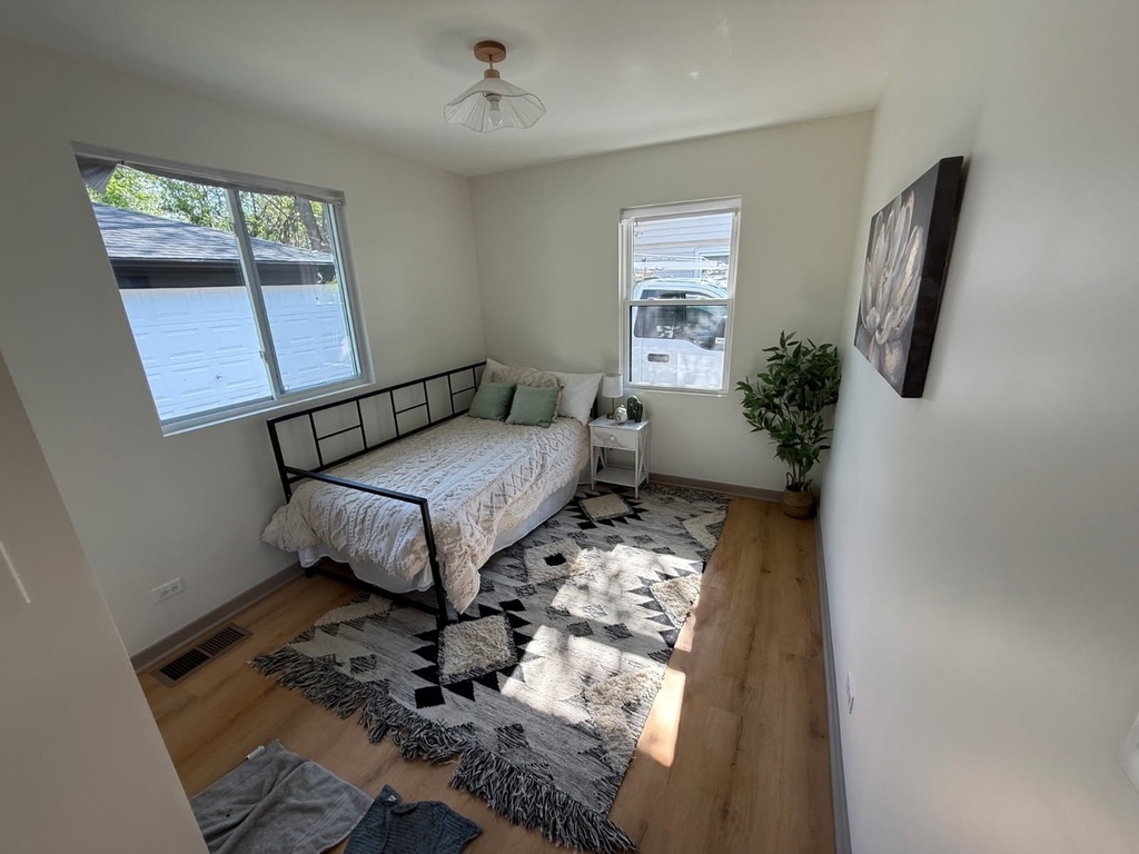 939 S Fletcher Drive - Photo 7