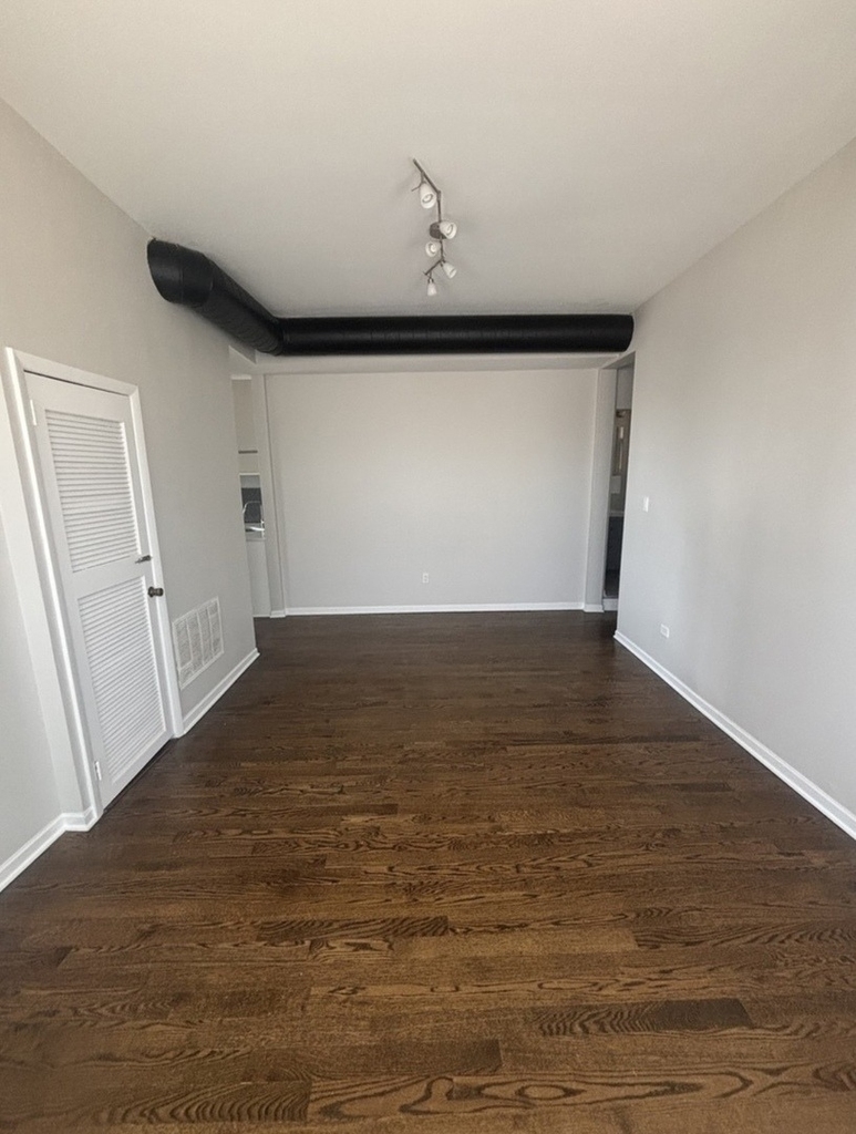 867 E Pershing Road - Photo 5