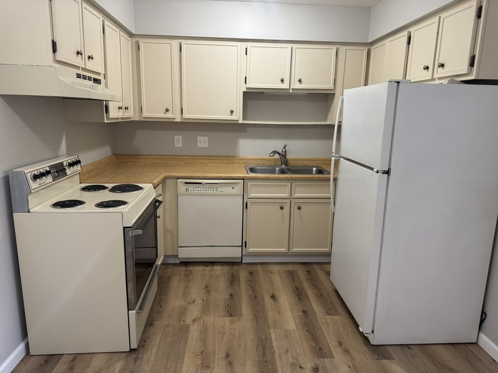310 30th Ave Court - Photo 4