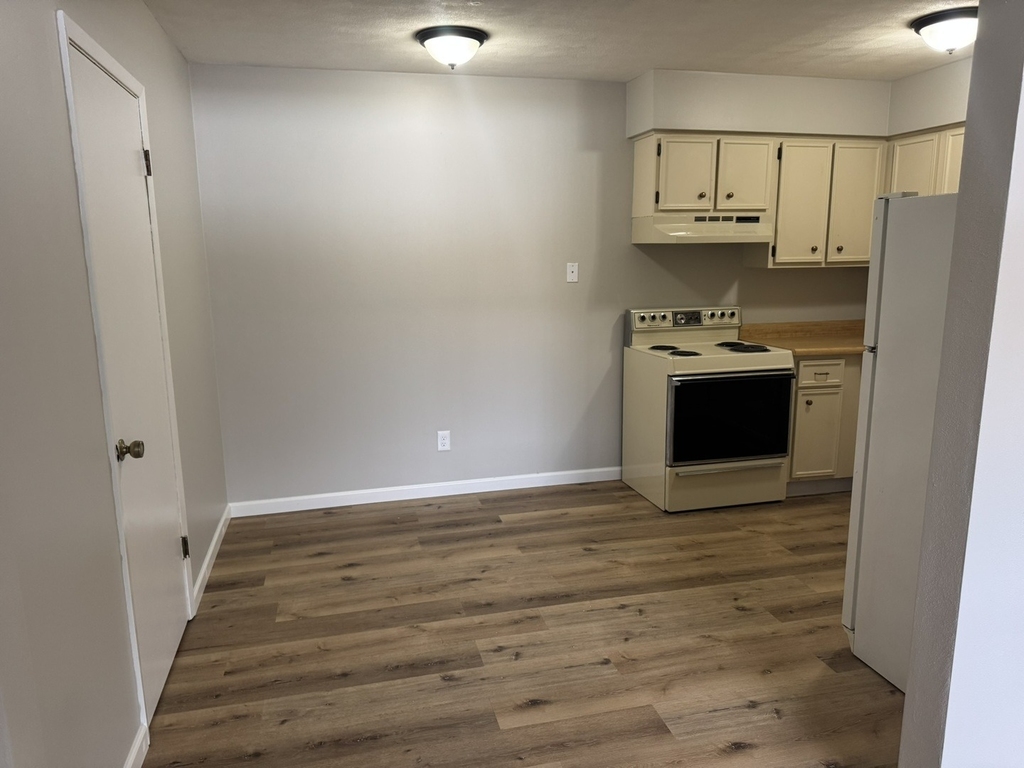 310 30th Ave Court - Photo 3