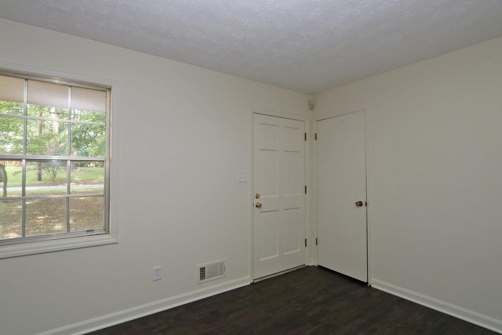 4215 Fawn Lane Se - Photo 3