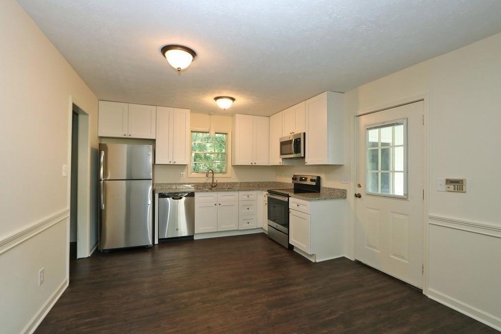 4215 Fawn Lane Se - Photo 6