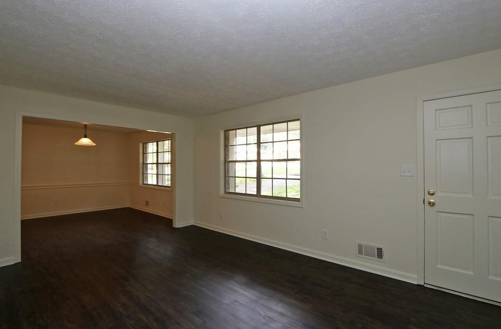 4215 Fawn Lane Se - Photo 4
