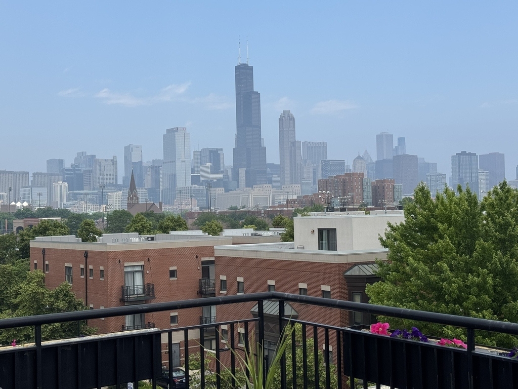 1071 W 15th Street - Photo 20