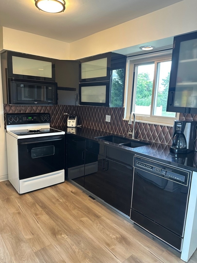 615 Verde Drive - Photo 4