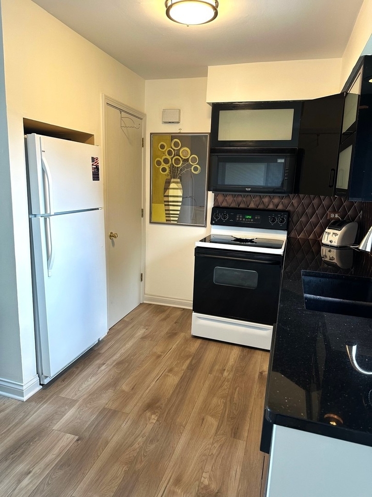 615 Verde Drive - Photo 3