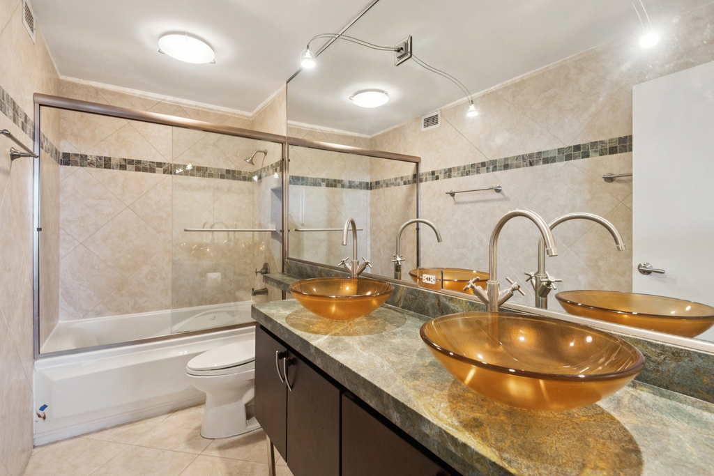 400 E Randolph Street - Photo 11