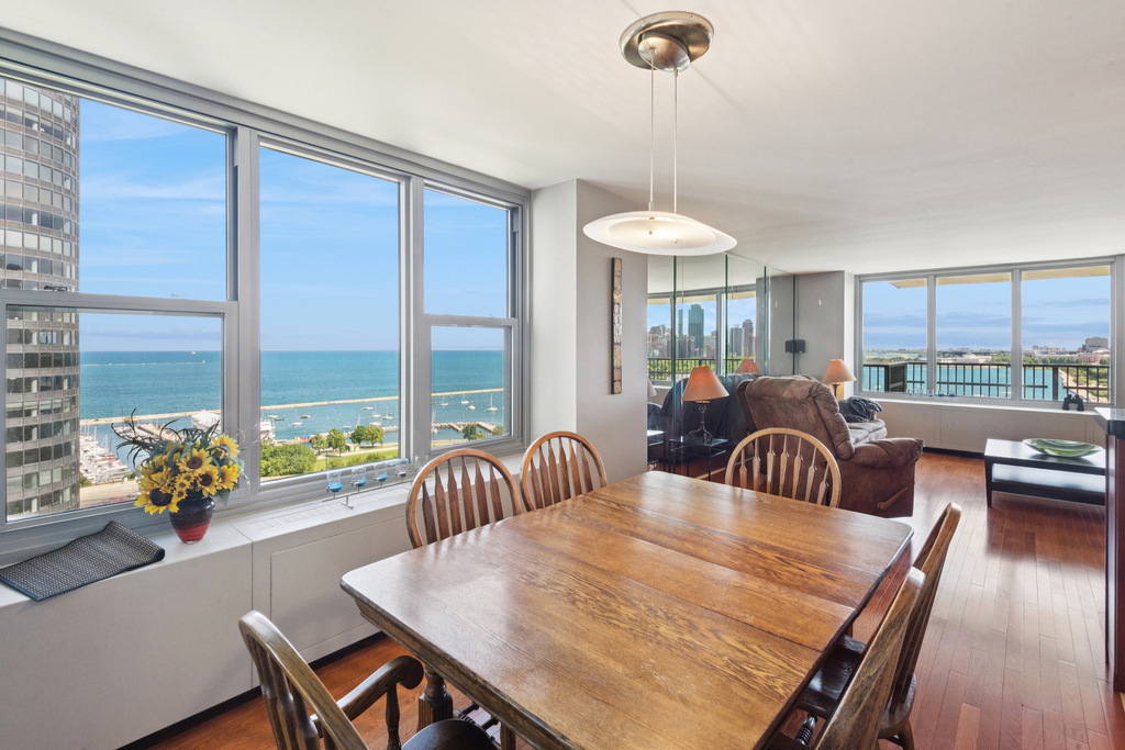 400 E Randolph Street - Photo 4