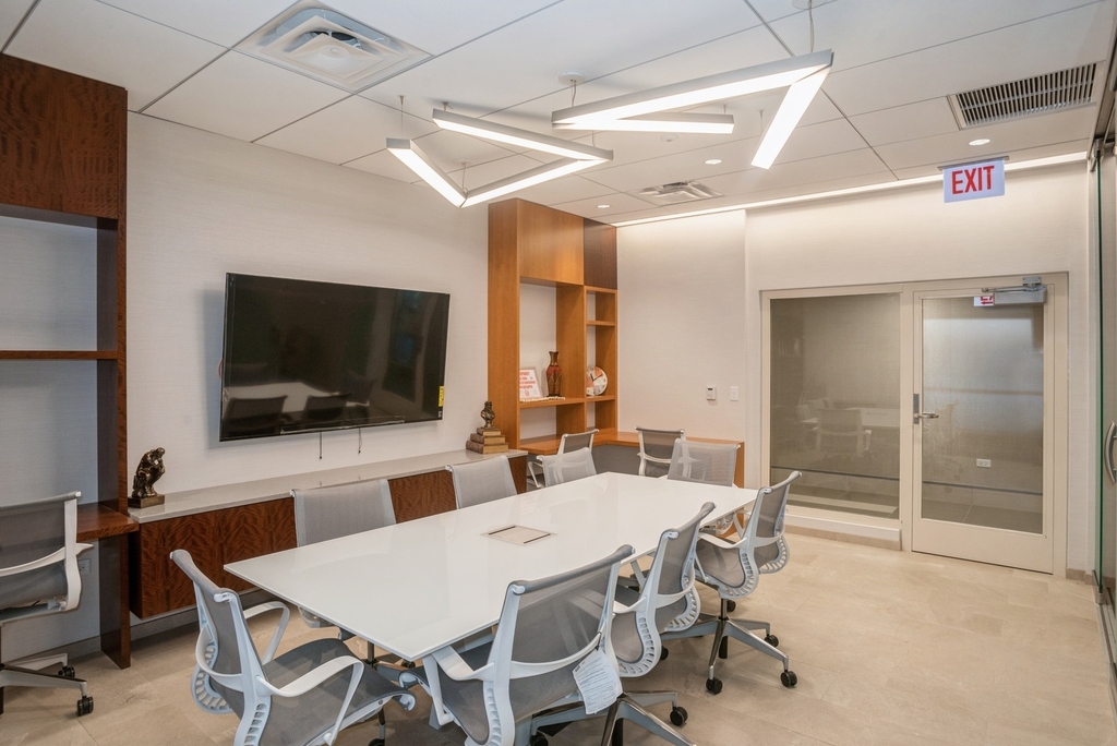 400 E Randolph Street - Photo 33