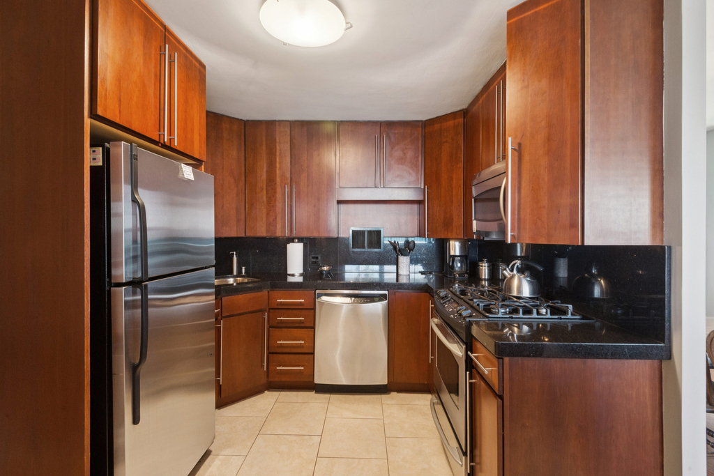 400 E Randolph Street - Photo 1