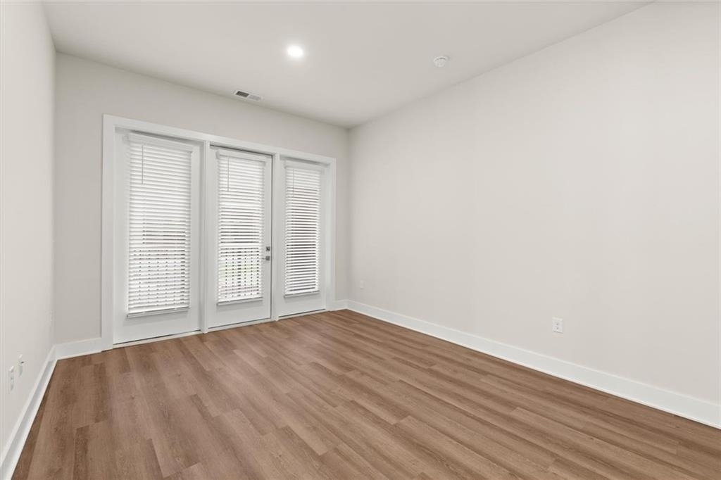 2648 Sandy Plains Road - Photo 9