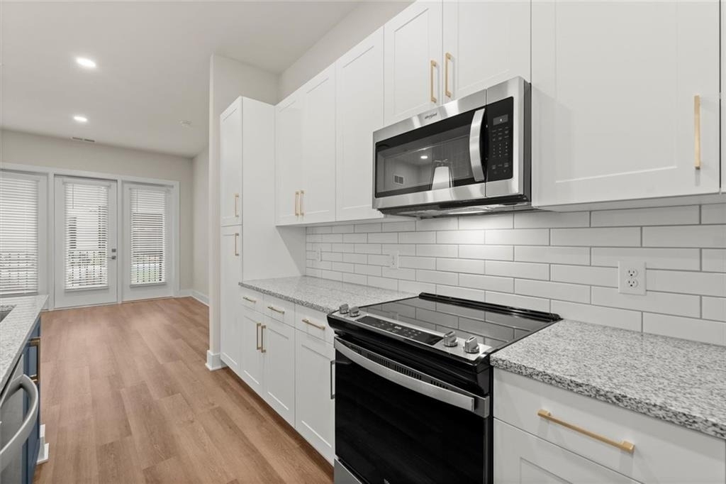 2648 Sandy Plains Road - Photo 6