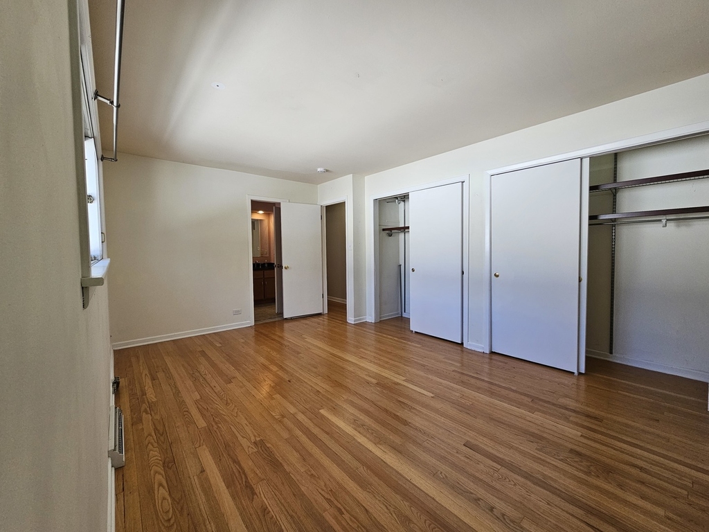 9924 Crawford Avenue - Photo 15