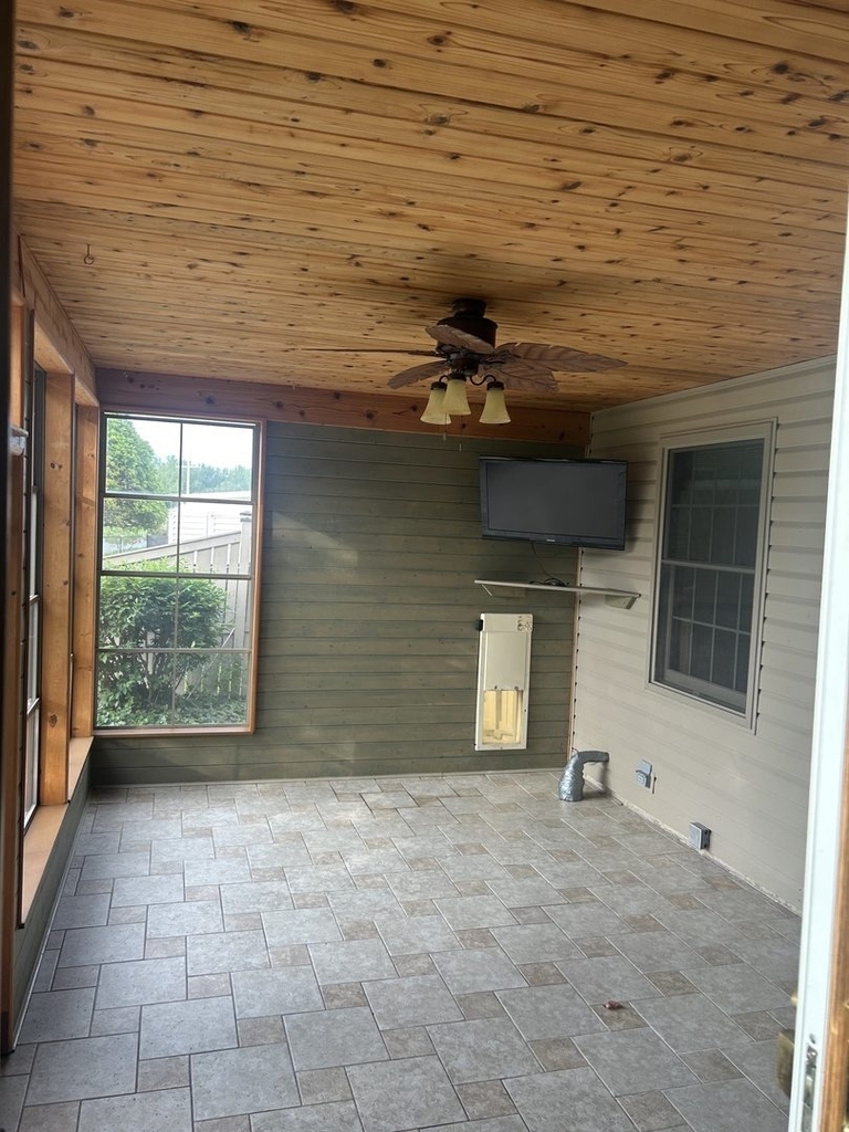 527 Springwood Lane - Photo 11