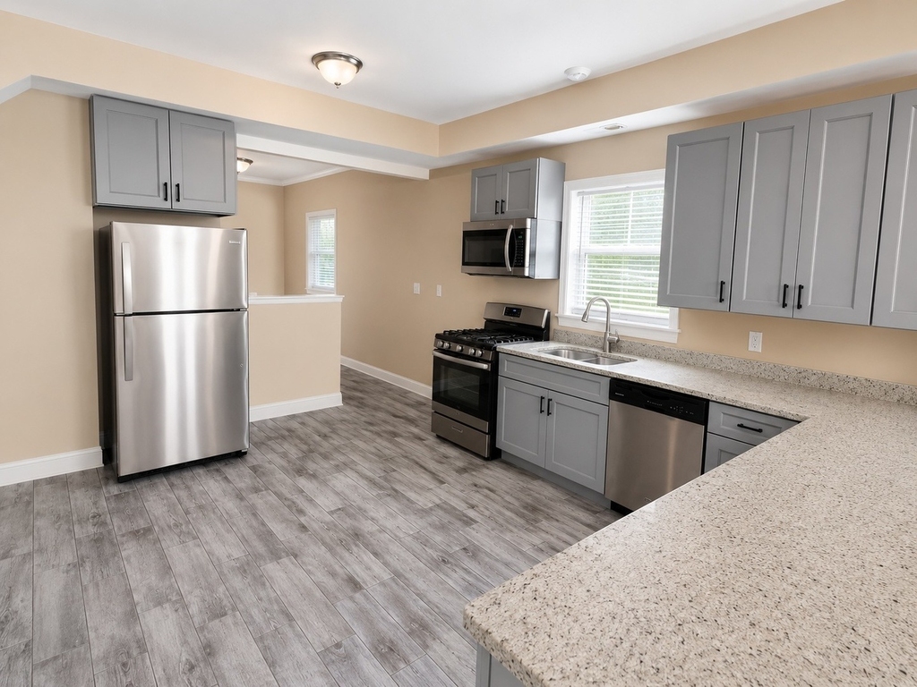 5328 W Leland Avenue - Photo 2