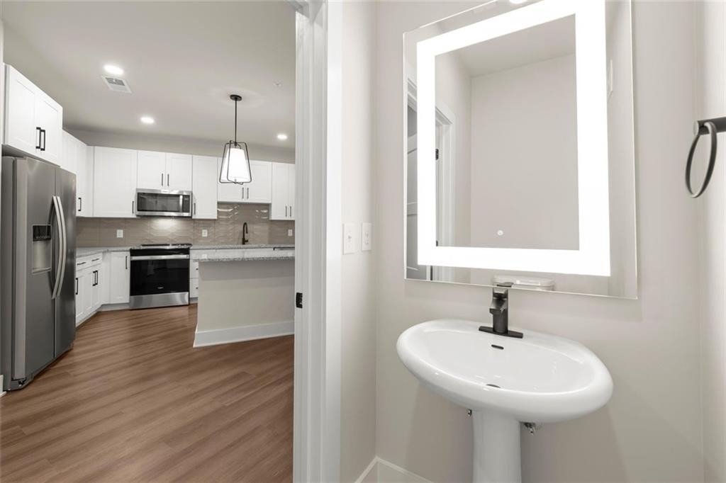 2648 Sandy Plains Road - Photo 3
