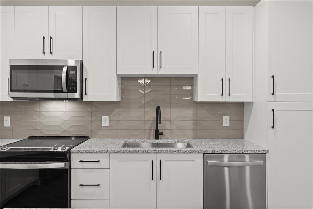 2648 Sandy Plains Road - Photo 8