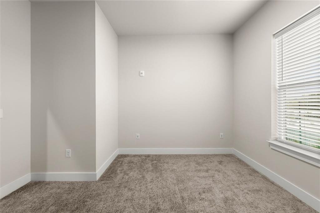 2648 Sandy Plains Road - Photo 31