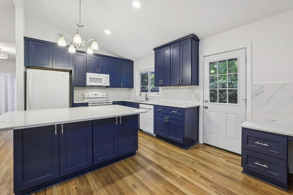 2056a Abby Lane Ne - Photo 14