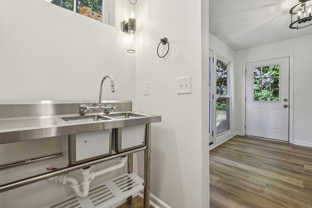 2056a Abby Lane Ne - Photo 38