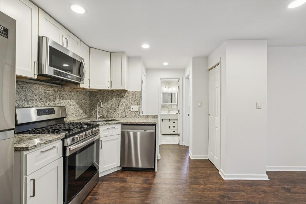 2056a Abby Lane Ne - Photo 27