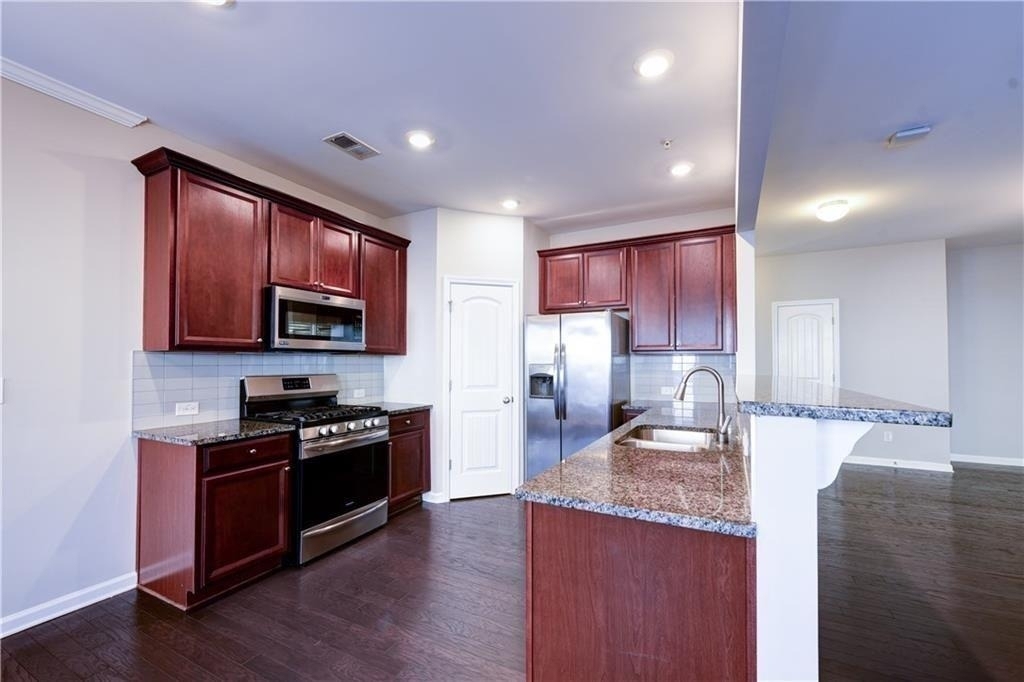 1226 Fischer Trace - Photo 2