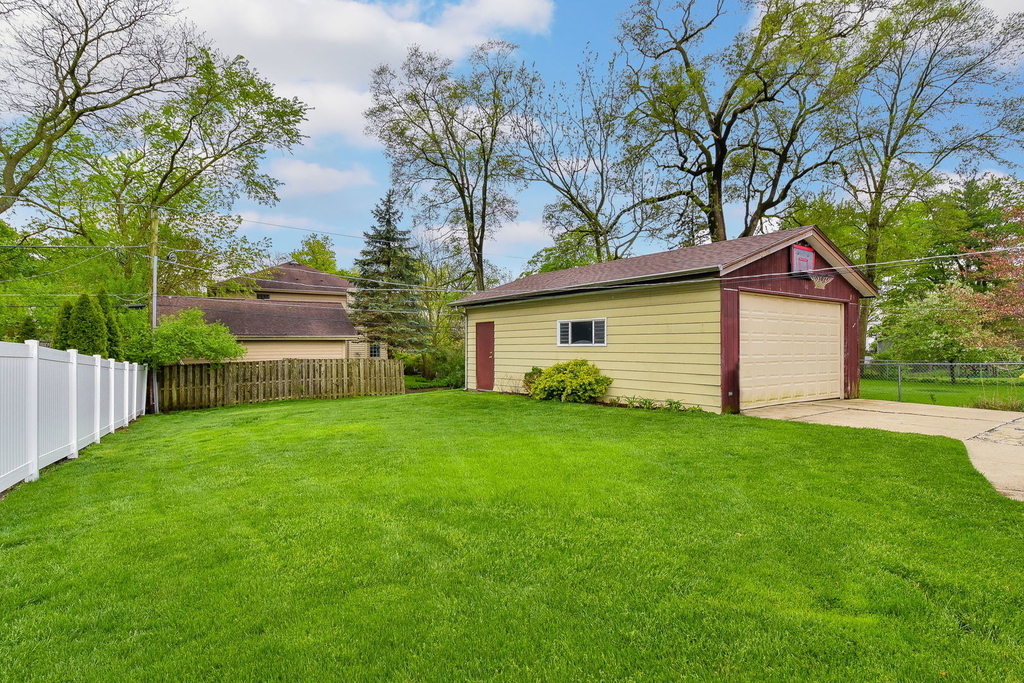 1706 E Liberty Drive - Photo 16