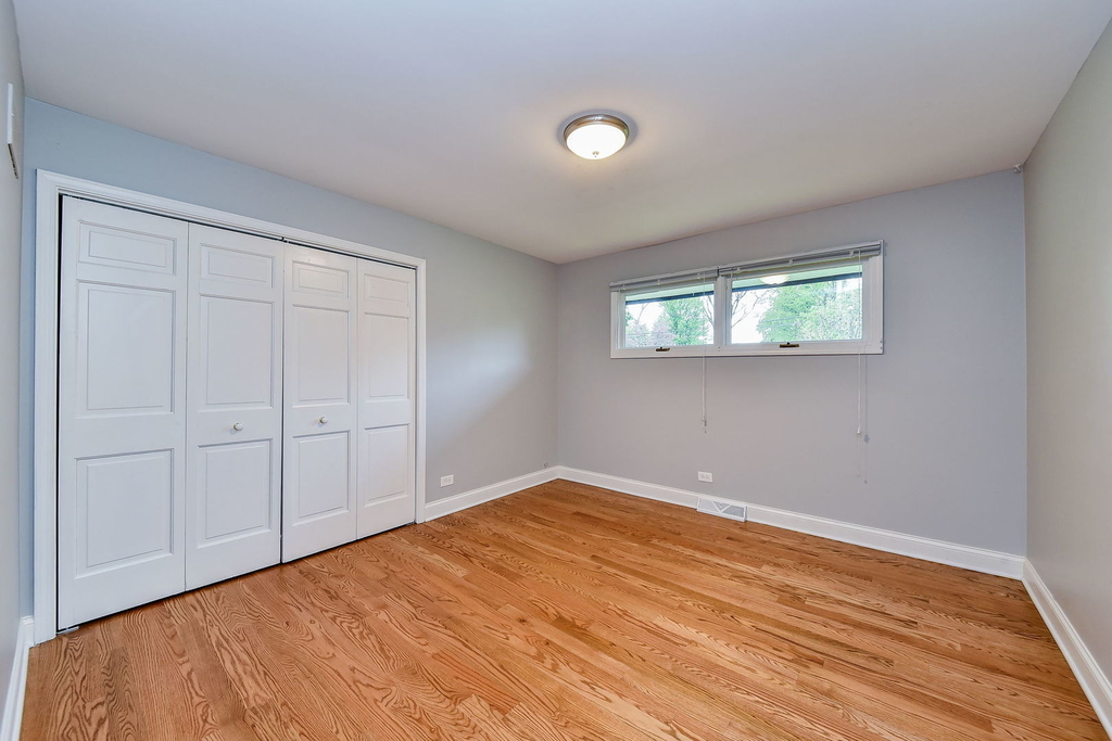 1706 E Liberty Drive - Photo 10