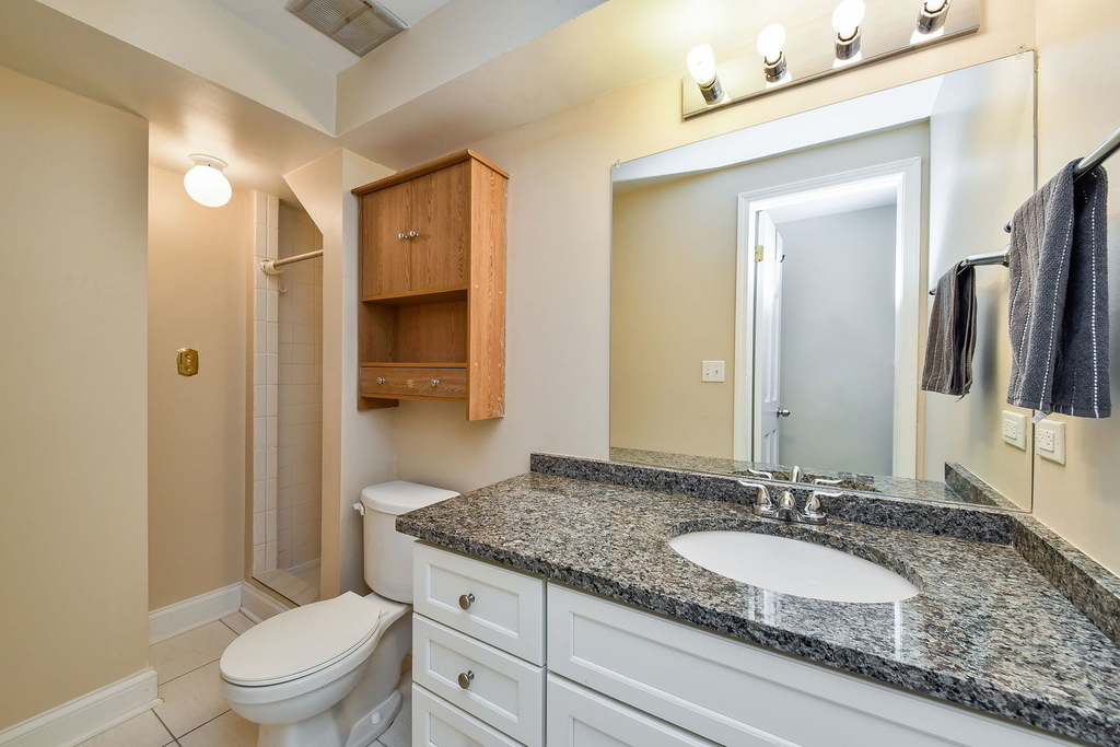 1706 E Liberty Drive - Photo 14