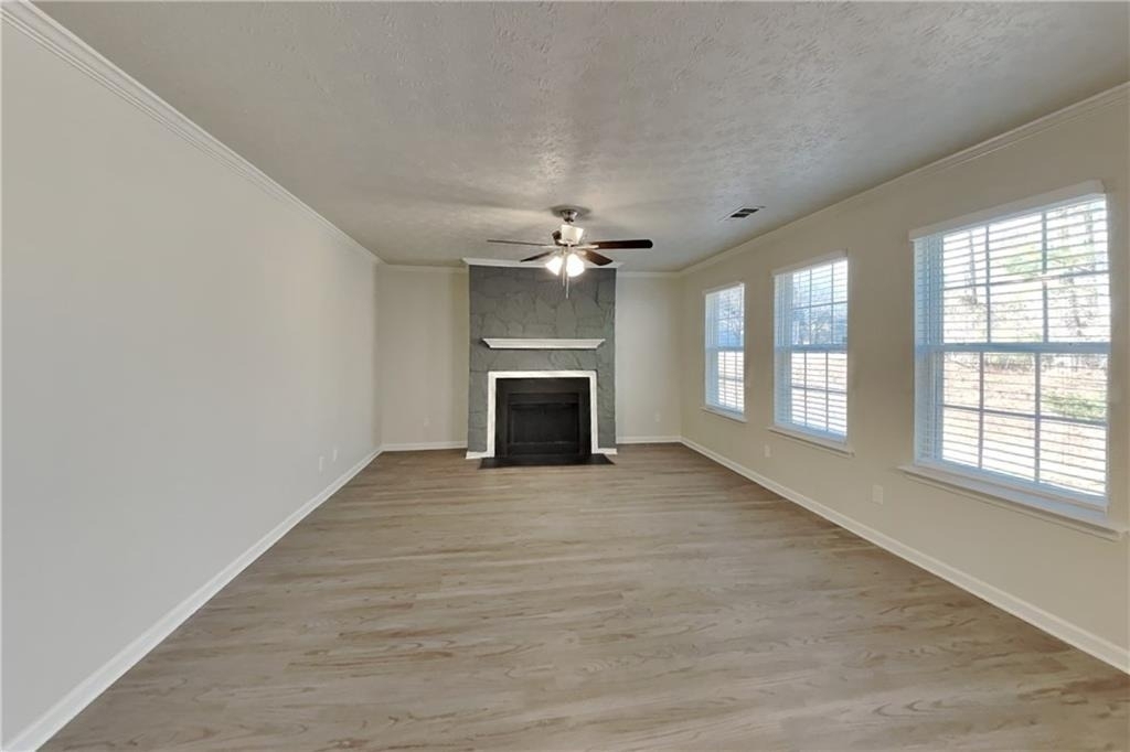 19 Lakemoore Court - Photo 1