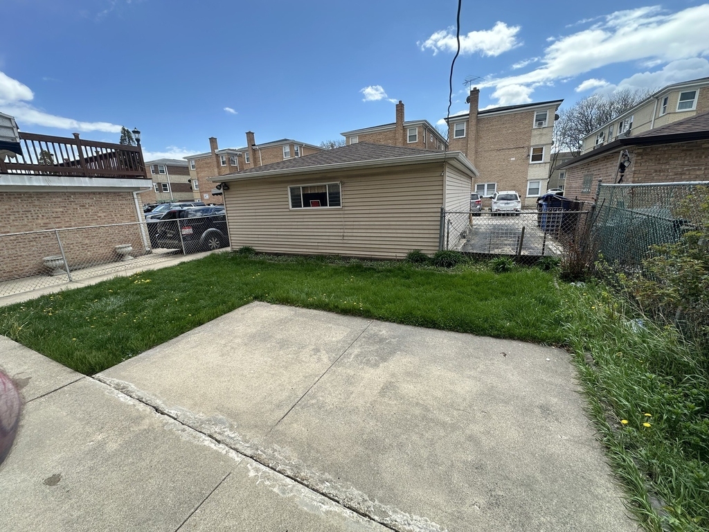 8645 W Summerdale Avenue - Photo 13