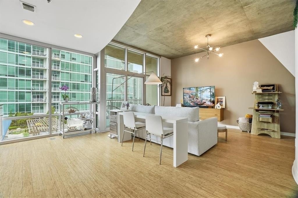 923 Peachtree Street Ne - Photo 12