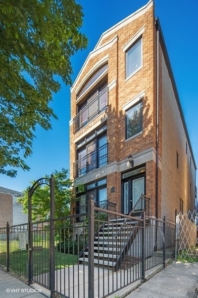 6332 S Ellis Avenue - Photo 0