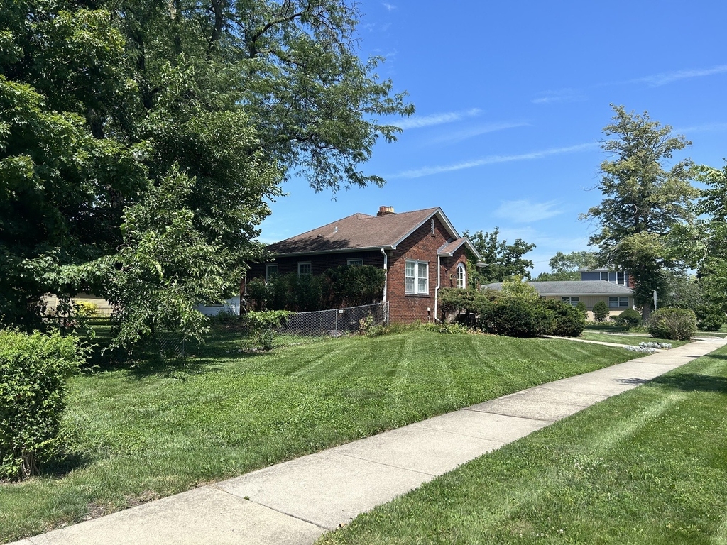 994 Greenview Avenue - Photo 4