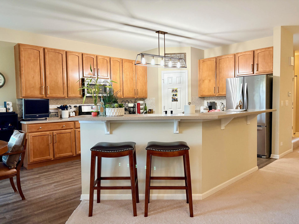 1883 Crenshaw Circle - Photo 1
