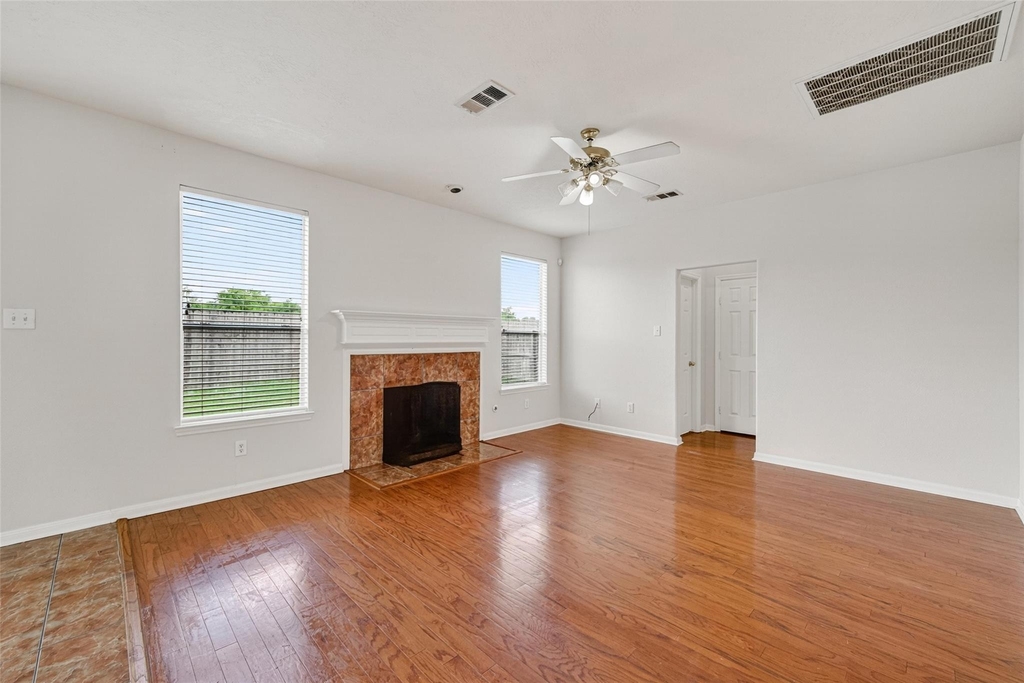14603 Bladenboro Drive - Photo 12