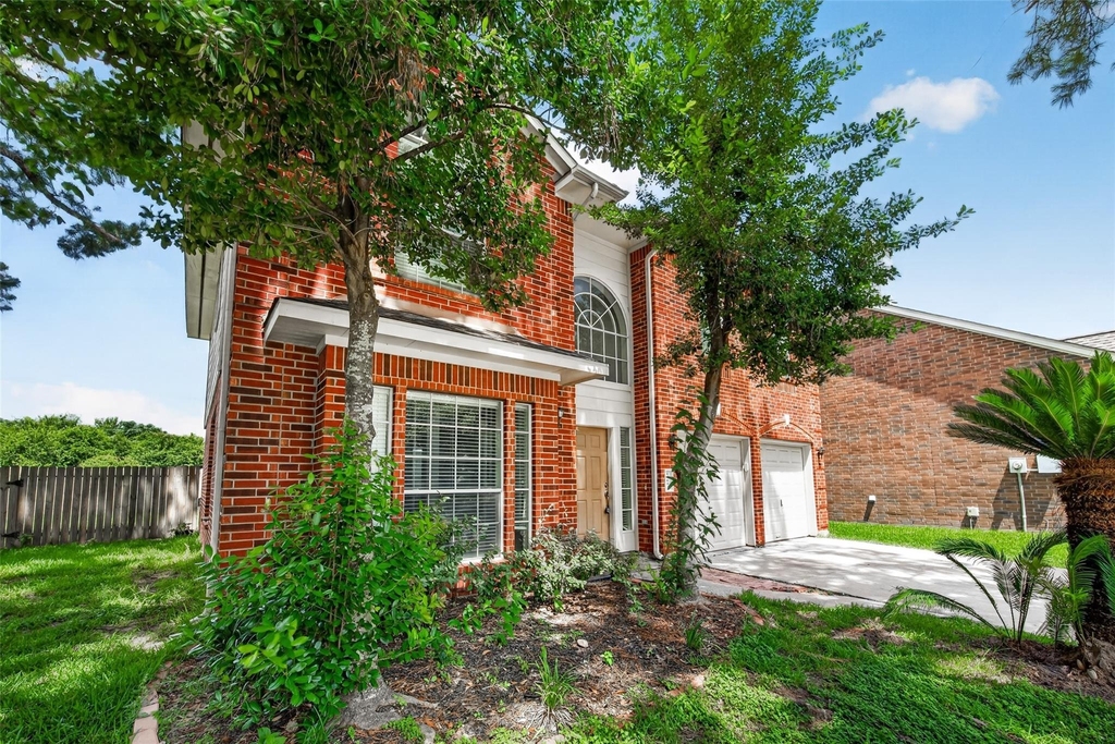14603 Bladenboro Drive - Photo 1