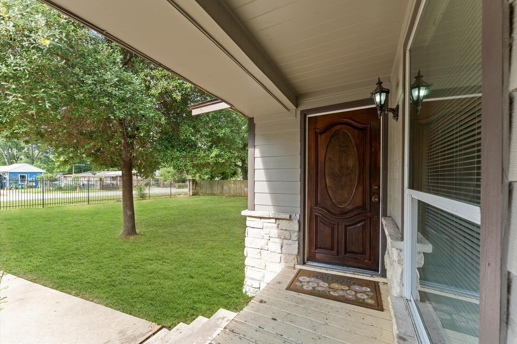 1505 Gladiola Avenue - Photo 3
